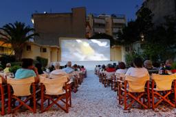 Cine Martha Karagianni